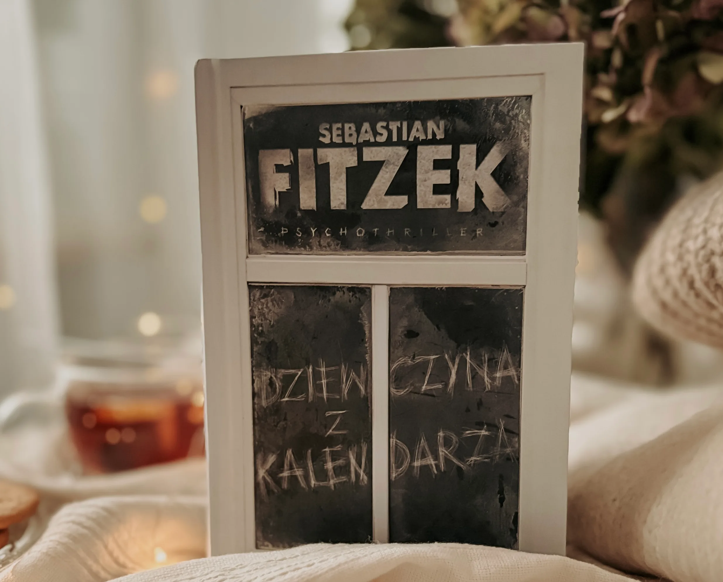„Dziewczyna z kalendarza” Sebastian Fitzek – thriller psychologiczny idealny na grudzień i zimowy klimat