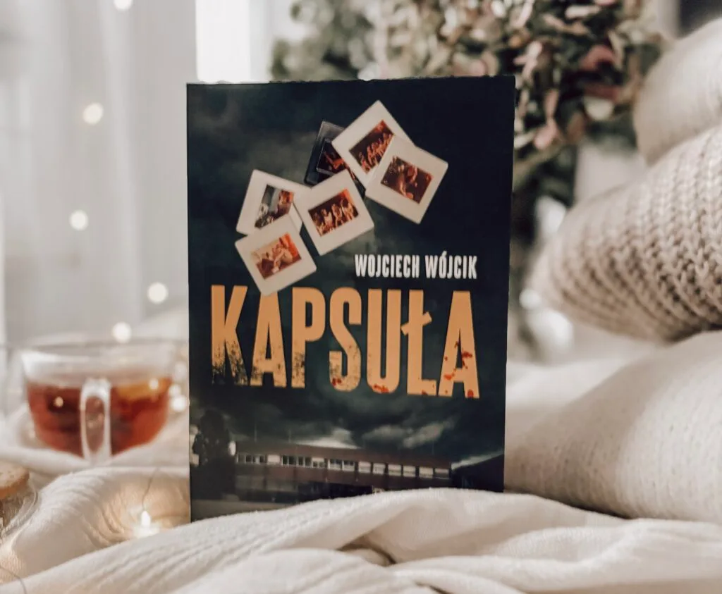 "Kapsuła" Wojciech Wójcik