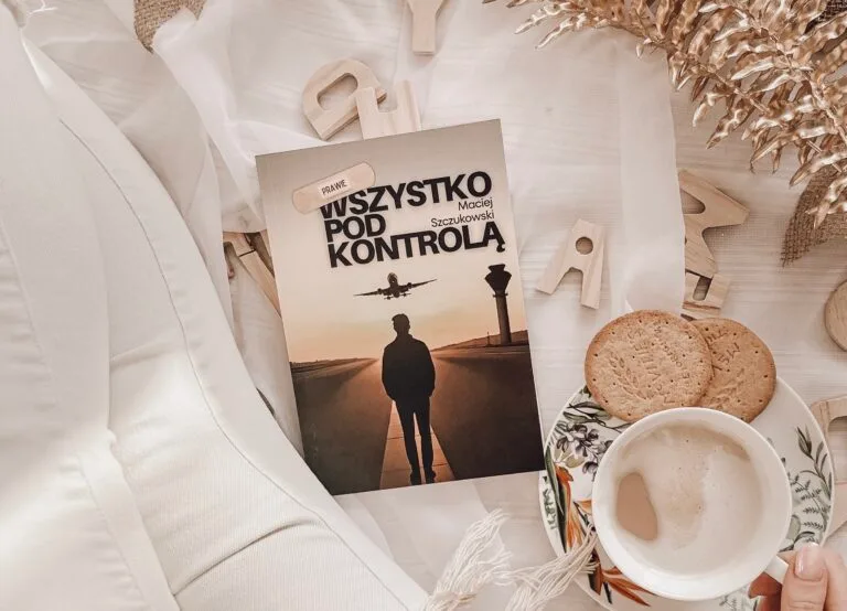 prawie wszystko pod kontrolą okładka