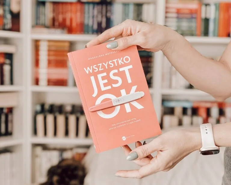 wszystko jest ok okładka