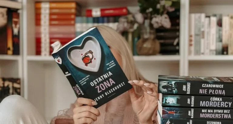 ostatnia żona okładka